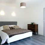 Les De Laure - L'or Vert, Avec Vue Sur Le Chateau, Parking Prive, Climatisation, Netflix, A 160 M De La Cite Medievale Apartment Carcassonne
