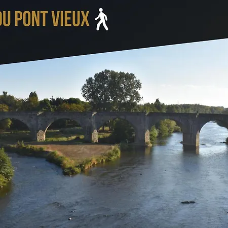 Les De Laure - L'or Vert, Avec Vue Sur Le Château, Parking Privé, Climatisation, Netflix, à 160 M De La Cité Médiévale Appartement Carcassonne