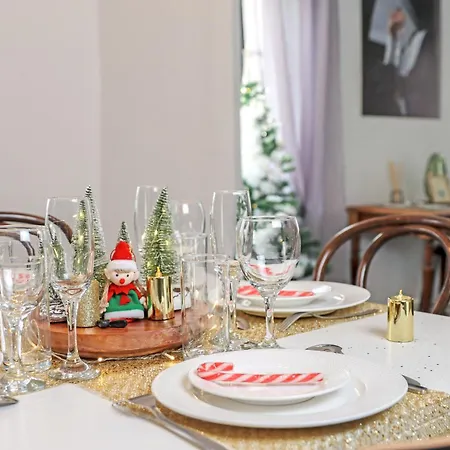 Les De Laure - L'or Vert, Avec Vue Sur Le Château, Parking Privé, Climatisation, Netflix, à 160 M De La Cité Médiévale *