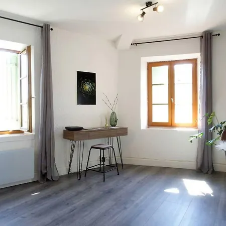Les De Laure - L'or Vert, Avec Vue Sur Le Chateau, Parking Prive, Climatisation, Netflix, A 160 M De La Cite Medievale * 卡尔卡松