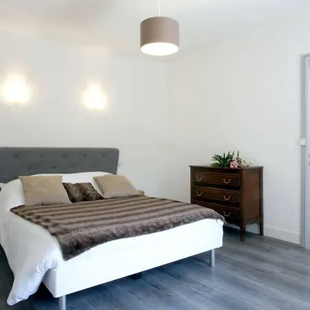 Les De Laure - L'or Vert, Avec Vue Sur Le Chateau, Parking Prive, Climatisation, A 160 M De La Cite Medievale Apartment Carcassonne