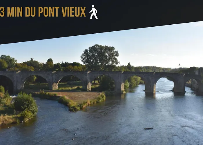 Les De Laure - L'or Vert, Avec Vue Sur Le Chateau, Parking Prive, Climatisation, Netflix, A 160 M De La Cite Medievale Apartment Carcassonne