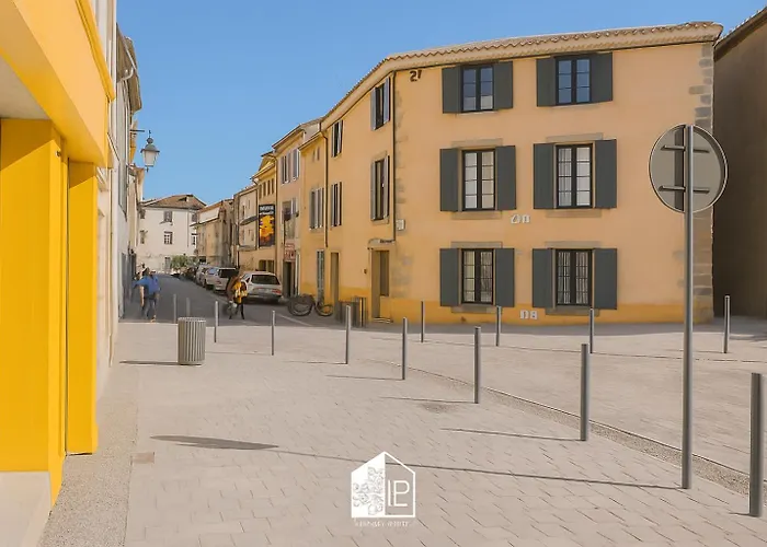 Les De Laure - L'or Vert, Avec Vue Sur Le Chateau, Parking Prive, Climatisation, Netflix, A 160 M De La Cite Medievale Apartment *